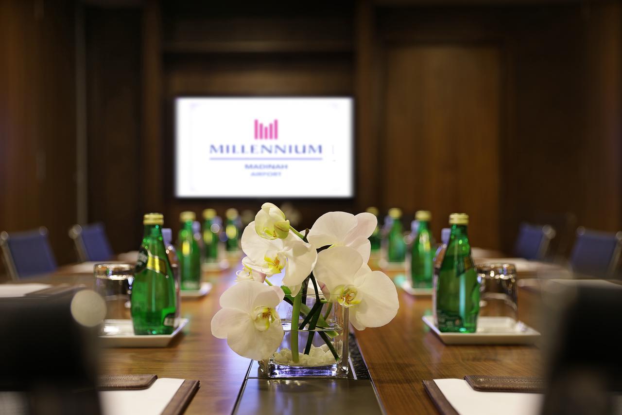 Millennium Madinah Airport Hotel Medina Exterior photo Meeting room