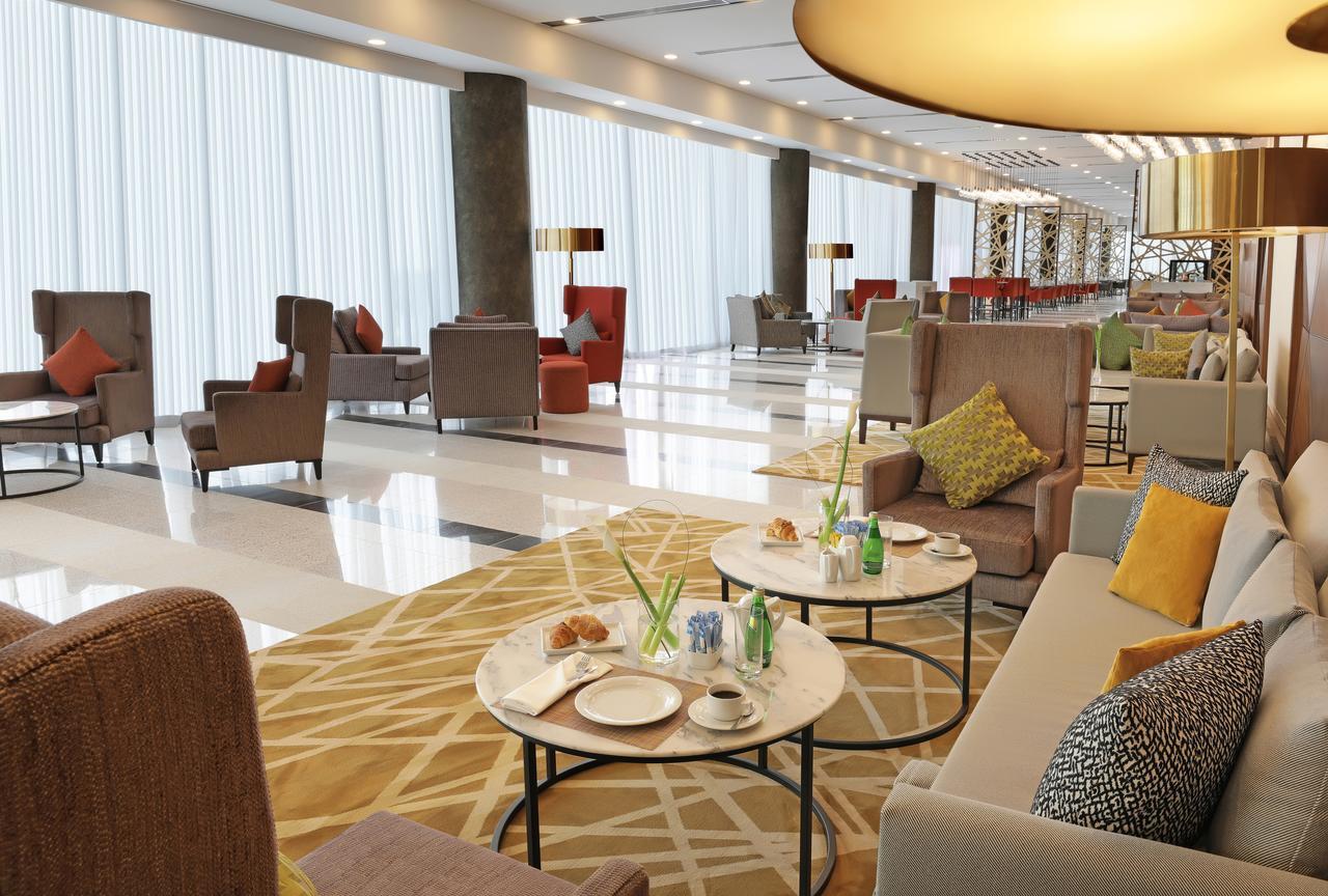 Millennium Madinah Airport Hotel Medina Exterior photo The lobby of the hotel